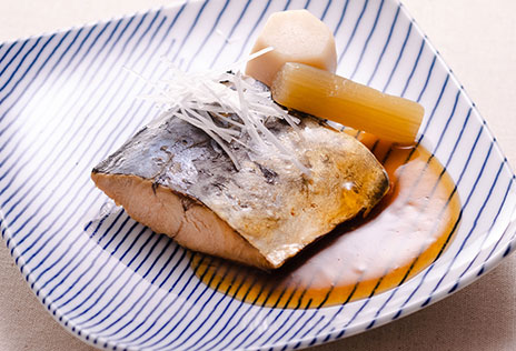 鰆の生姜餡かけ