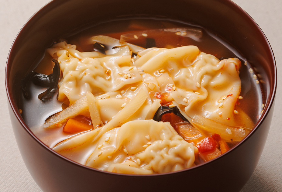 ピリ辛ワンタンスープ