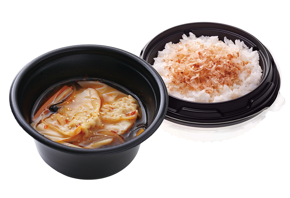 ピリ辛ワンタンスープ