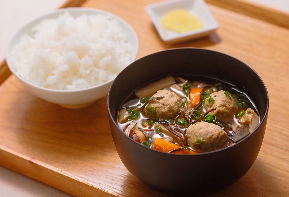 だし椀とご飯のセット 古典