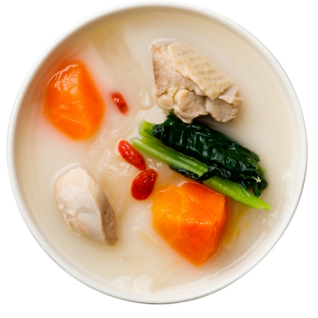 生姜風味の鶏白湯スープ