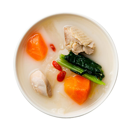 生姜風味の鶏白湯スープ