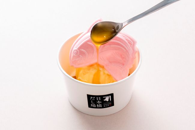 みたらし餡かけアイスクリーム 〜かつおもなかのせ〜(サイズ変更).jpg