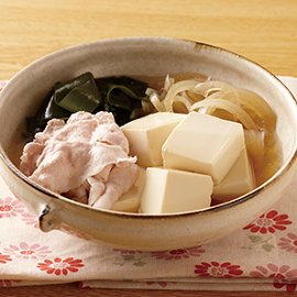 豆腐と豚肉の煮物の写真