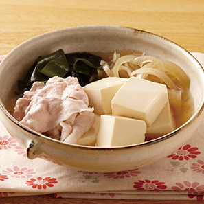 豆腐と豚肉の煮物の写真