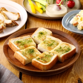 だしマヨトースト（濃い味だし使用）の写真