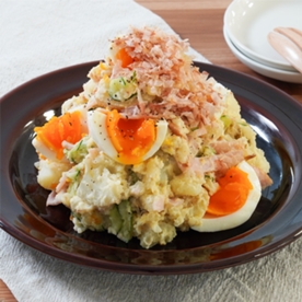 新じゃがいもの和風ポテサラ（白だし使用）