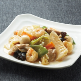 だし薫る五目うま煮の写真