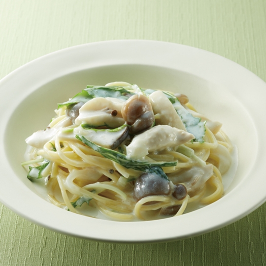 きのこのスープパスタの写真